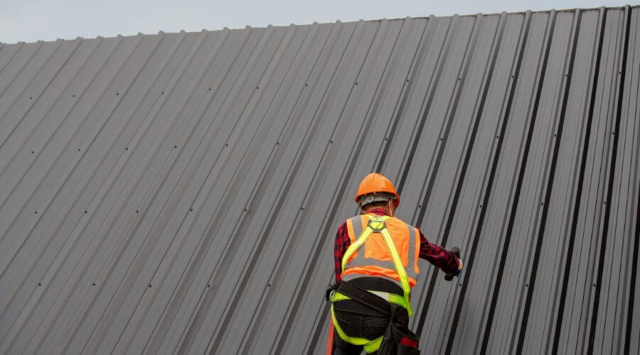 Professional metal roof installation services in Unionville, IA